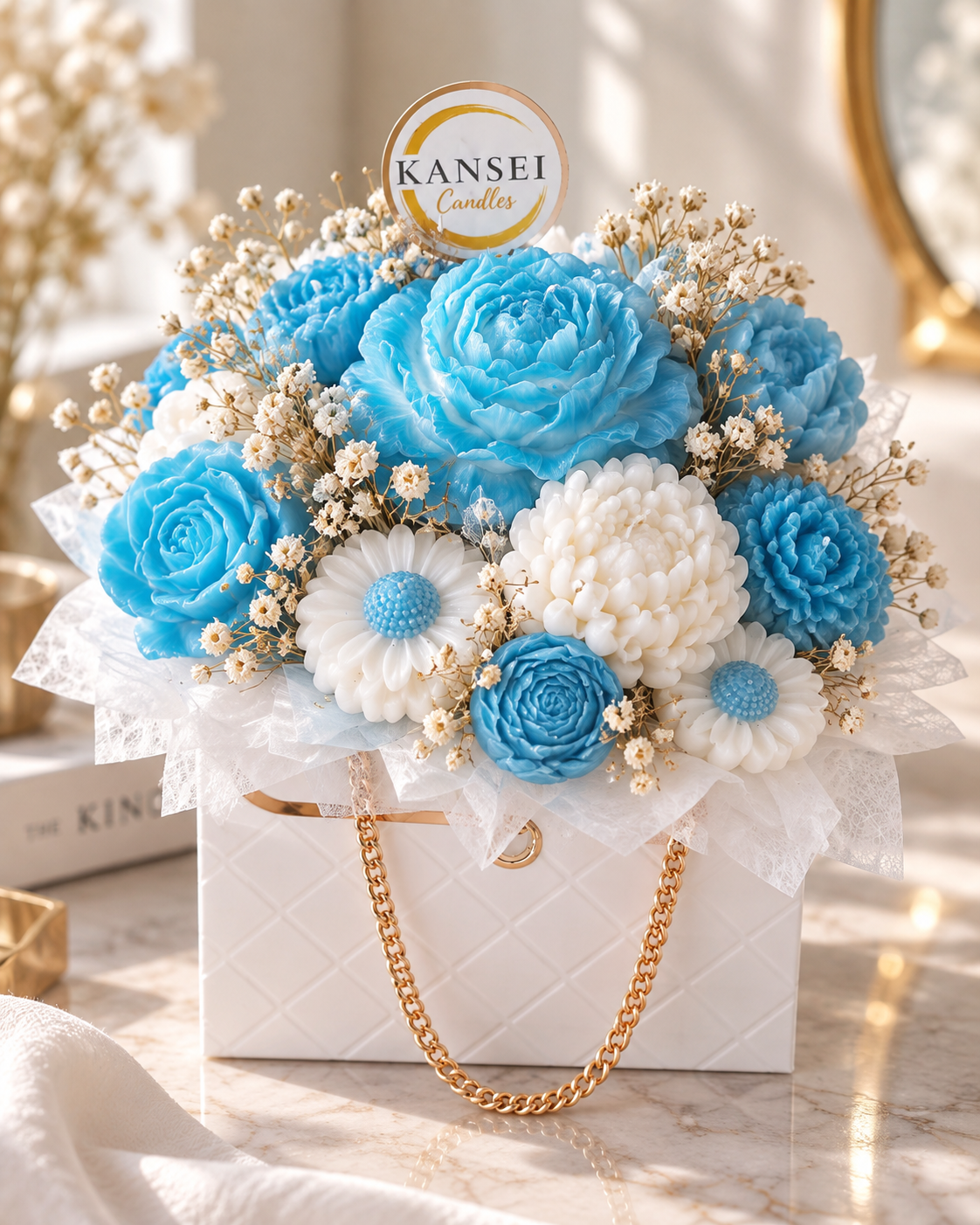 Bouquet Shizuku de flores de cera artesanales en tonos azules y blancos
